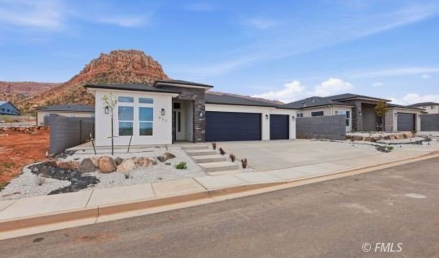 422 S Carling St, Colorado City, AZ 86021 - 4 Beds, 3 Bath