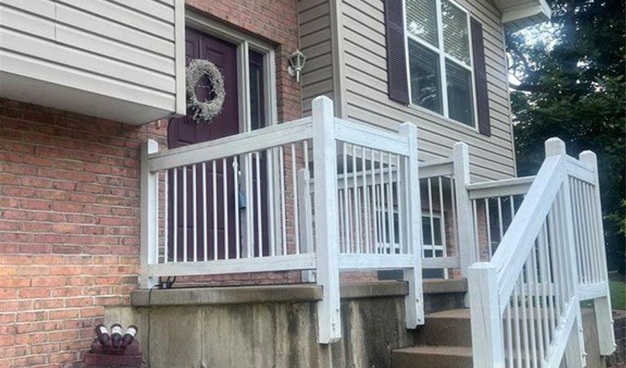 20 Hummingbird Ln, Arnold, MO 63010 - 3 Beds, 3 Bath