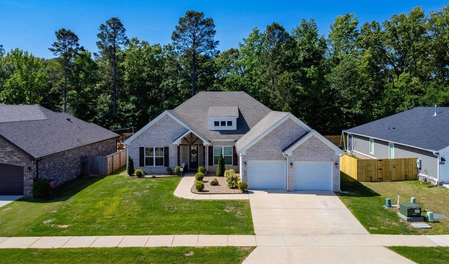 6096 Meridian Dr, Alexander, AR 72002 - 4 Beds, 2 Bath