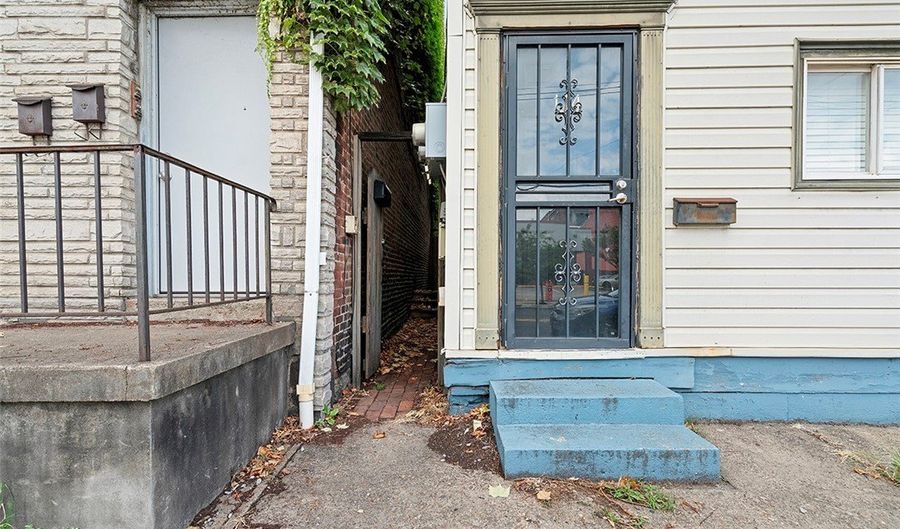 114 S 18th St, Airville, PA 15203 - 2 Beds, 2 Bath