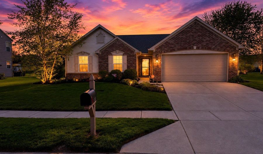 1354 Turfway Dr, Avon, IN 46123 - 3 Beds, 2 Bath