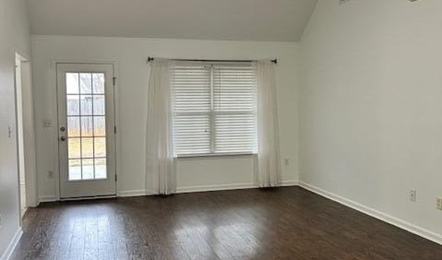 161 Fox Haven Dr, Aiken, SC 29803 - 3 Beds, 2 Bath