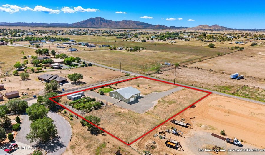 725 S Road 1 W, Chino Valley, AZ 86323 - 3 Beds, 2 Bath