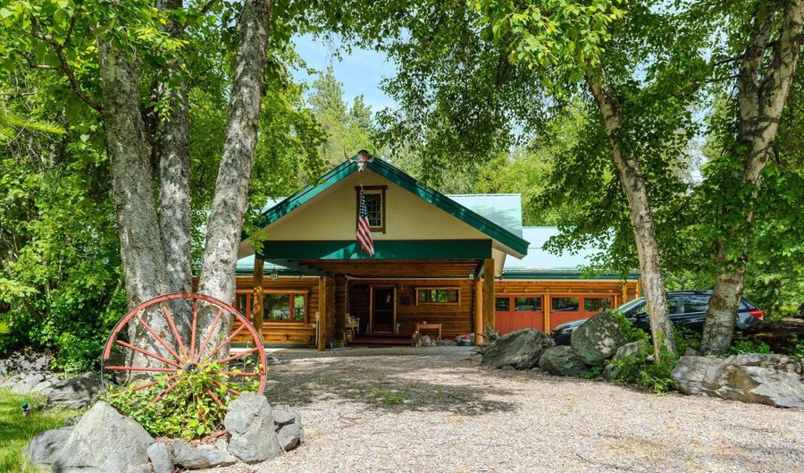 677 Latigo Ln, Bigfork, MT 59911 - 3 Beds, 4 Bath