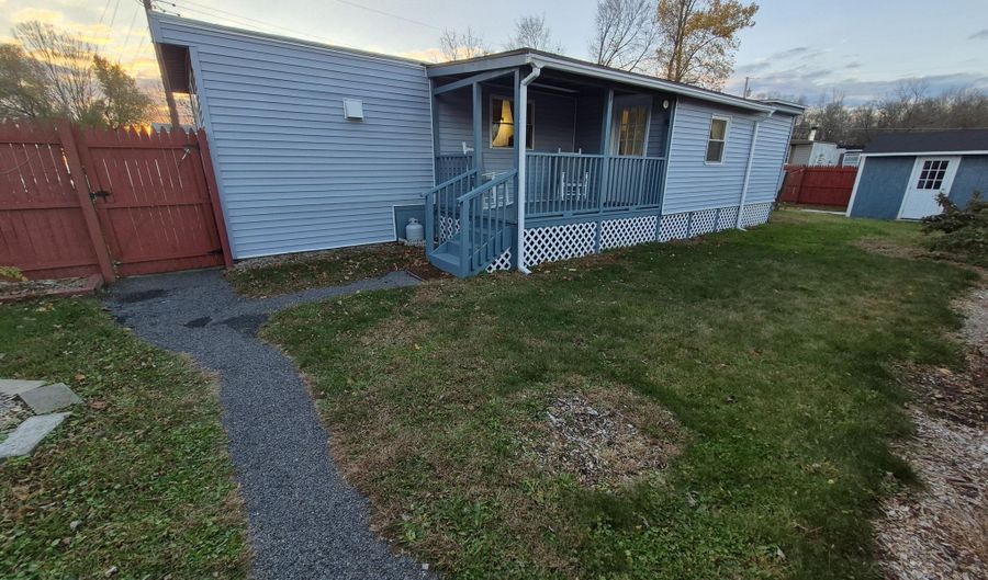 363 Mettacahonts #5, Accord, NY 12404 - 2 Beds, 1 Bath