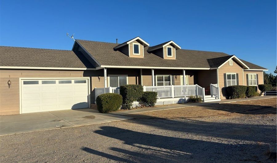 54648 Glasgow Rd, Anza, CA 92539 - 3 Beds, 2 Bath