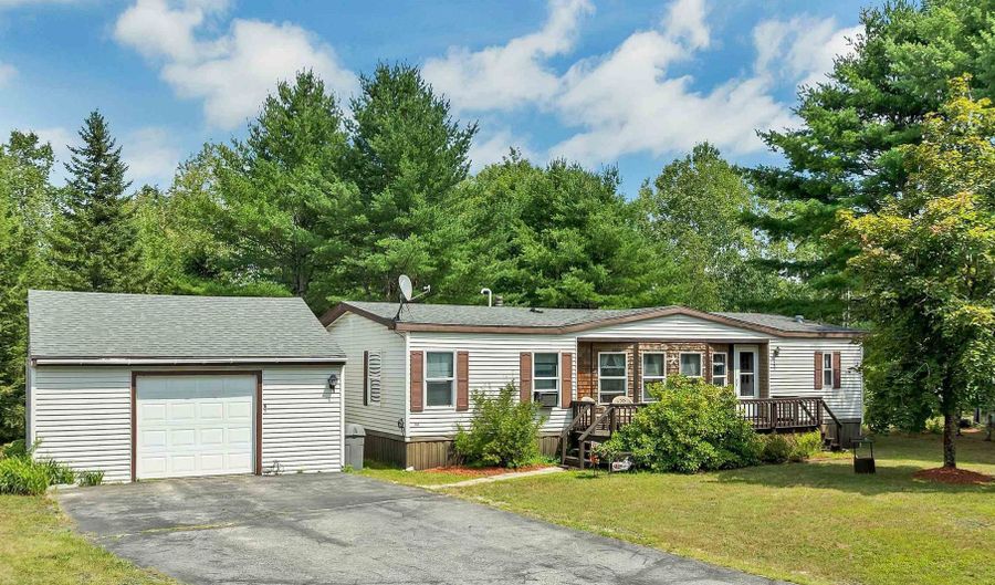 61 Eagles Way, Alton, NH 03809 - 2 Beds, 2 Bath