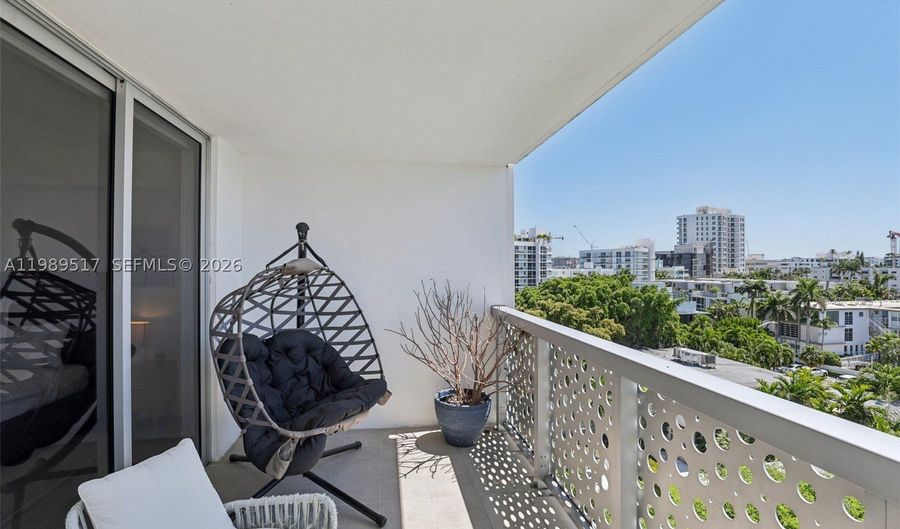 1100 100th St 703, Bay Harbor Islands, FL 33154 - 2 Beds, 3 Bath