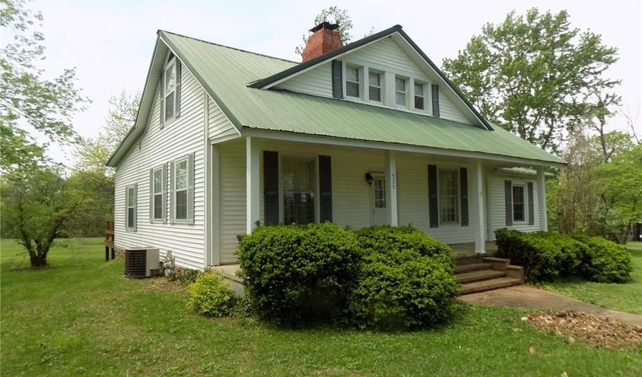 525 Russellville Rd, Arcadia, MO 63621 - 4 Beds, 1 Bath