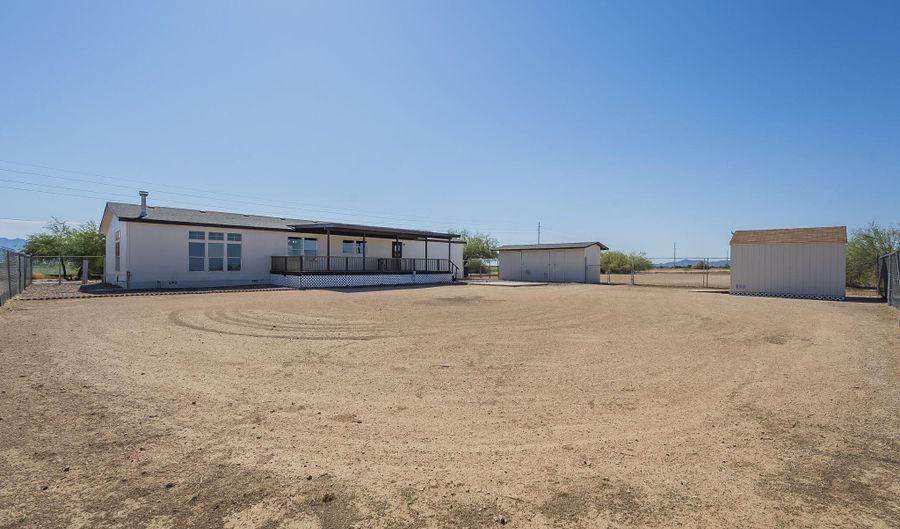 24708 S COTTON Ln, Buckeye, AZ 85326 - 4 Beds, 3 Bath