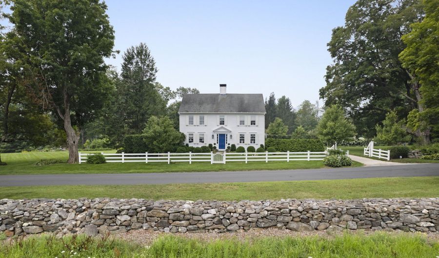 381 Smith Hill Rd, Colebrook, CT 06021 - 4 Beds, 4 Bath