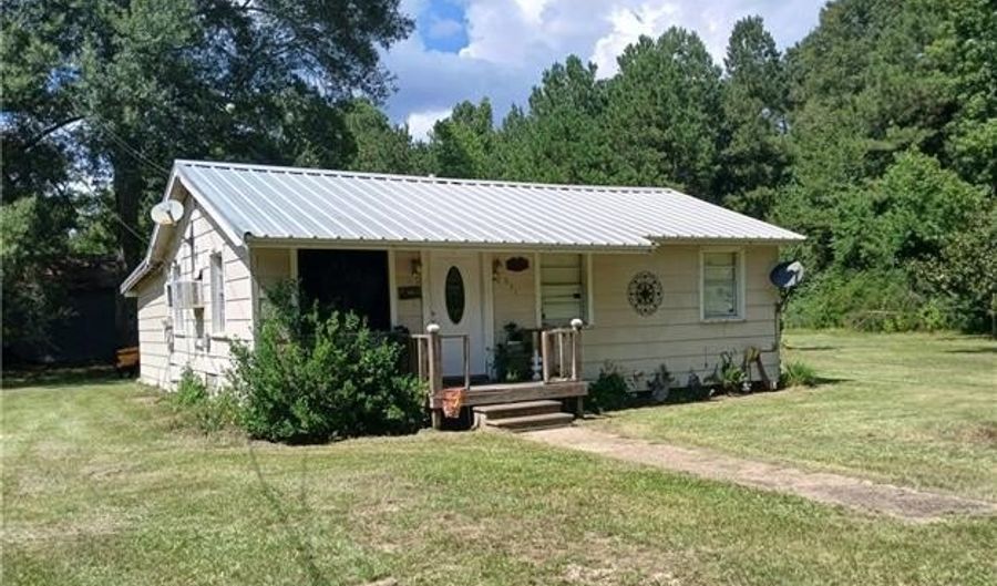 831 BERNE Ave, Bogalusa, LA 70427 - 4 Beds, 1 Bath