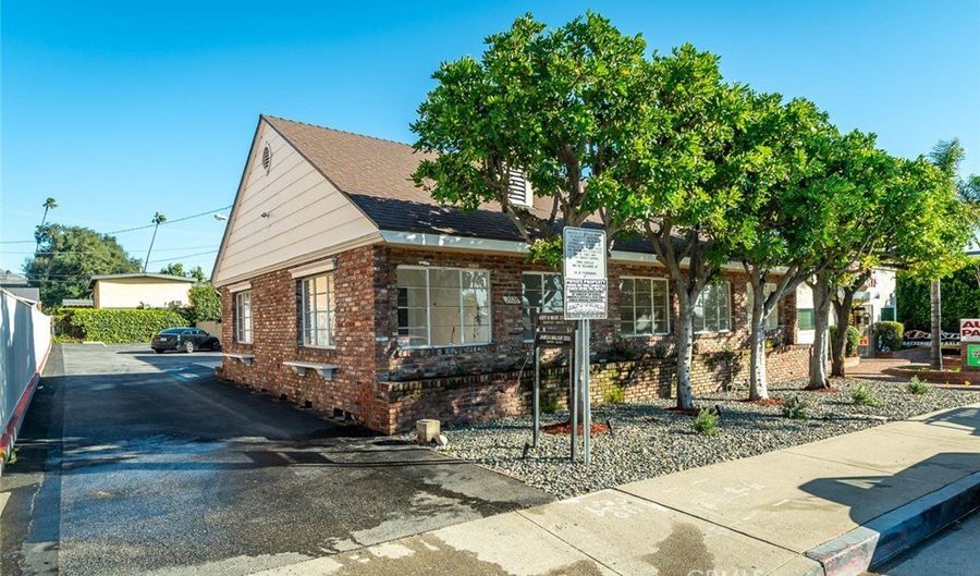 2028 Lake Ave, Altadena, CA 91001 - 0 Beds, 0 Bath