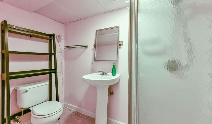 59 Orchard Dr, Cumberland, RI 02864 - 3 Beds, 2 Bath