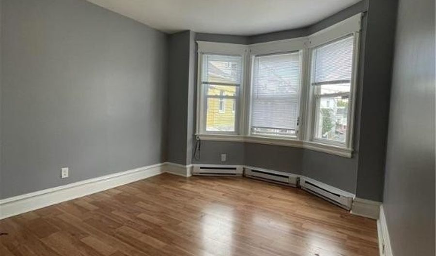 418 Chestnut St 2, Allentown, PA 18102 - 1 Beds, 1 Bath