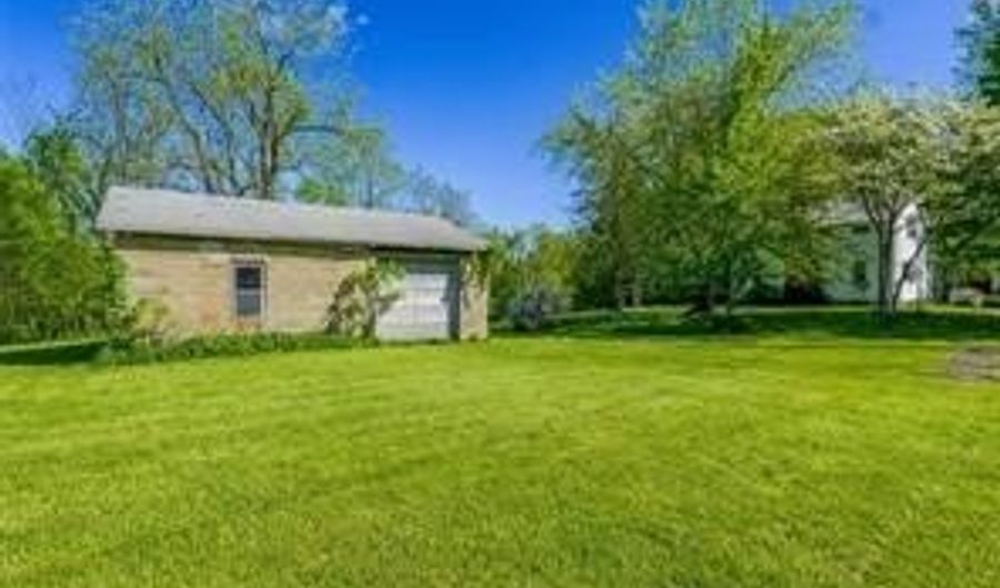 2055 S Ridge Rd W, Ashtabula, OH 44004 - 3 Beds, 3 Bath