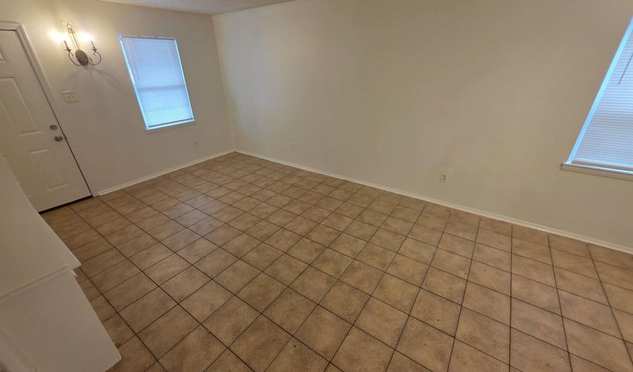 301 S Border St H, Benton, AR 72015 - 2 Beds, 1 Bath