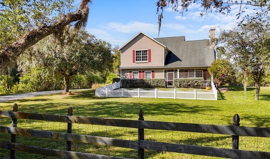 2870 Hickey Creek Rd, Alva, FL 33920 - 3 Beds, 3 Bath