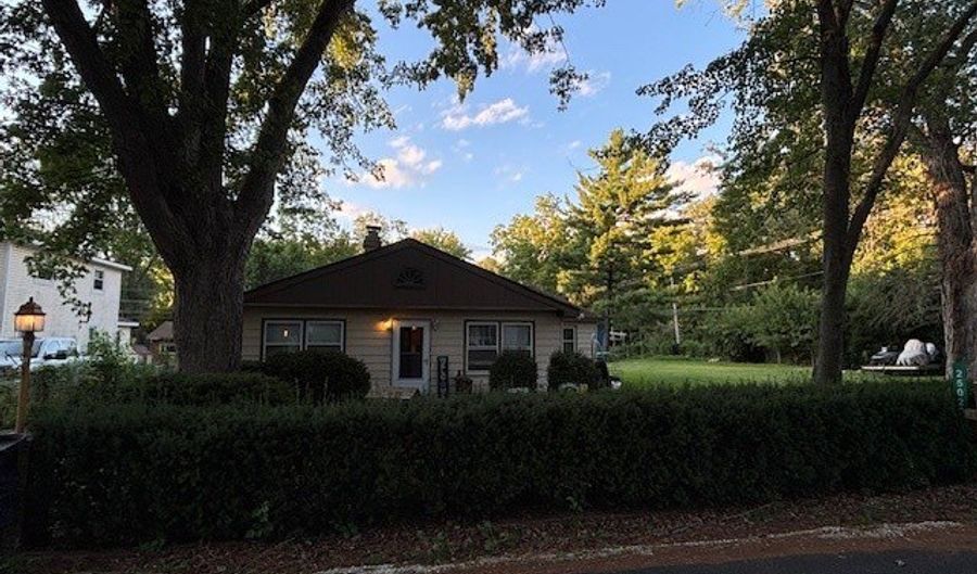 25022 W Catherine Ave, Antioch, IL 60002 - 3 Beds, 2 Bath