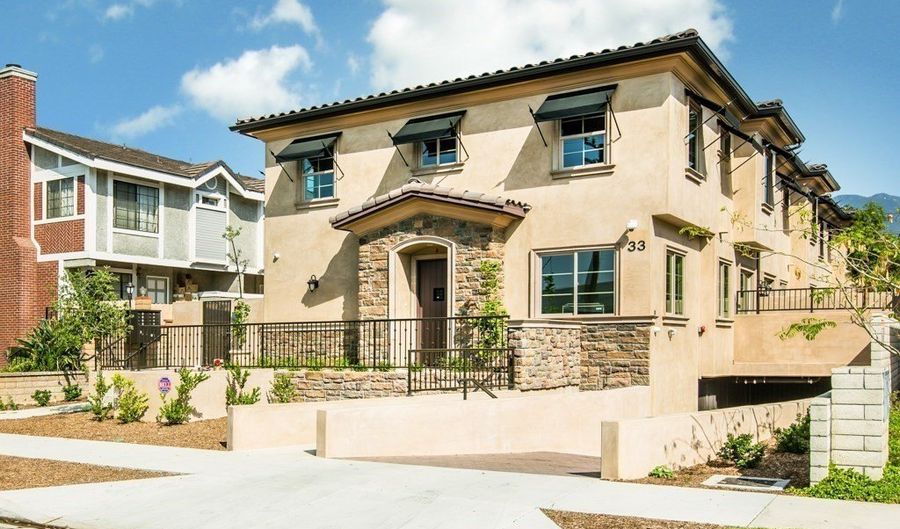 33 California St C, Arcadia, CA 91006 - 3 Beds, 3 Bath