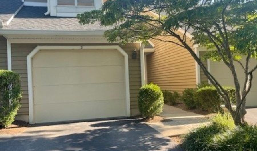 2 Cambridge Rd, Bedminster, NJ 07921 - 2 Beds, 3 Bath