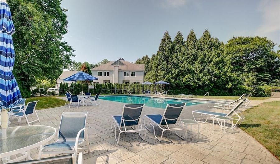 401 Bellevue Ave 214, Newport, RI 02840 - 1 Beds, 1 Bath