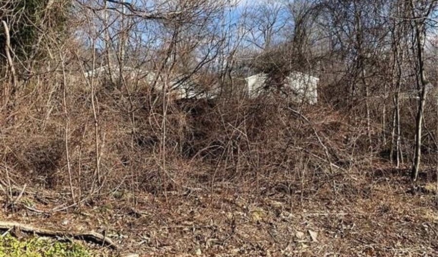 27 Oxford Rd, Cumberland, RI 02864 - 0 Beds, 0 Bath