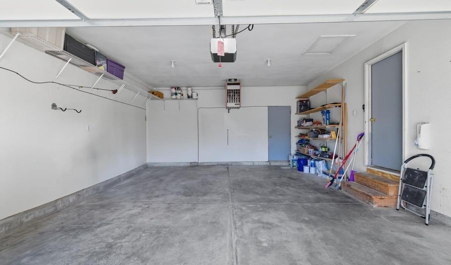 3014 SMITH Pl, Cheyenne, WY 82009 - 4 Beds, 2 Bath