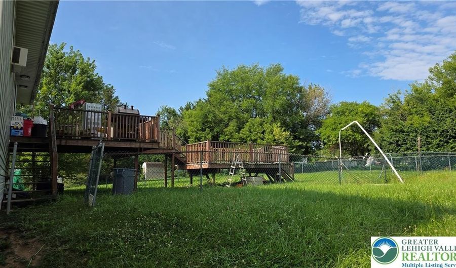 481 Savage Rd, Allen, PA 18067 - 3 Beds, 3 Bath
