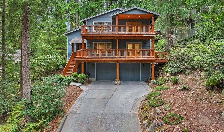 28 Grand View Ln, Bellingham, WA 98229 - 3 Beds, 2 Bath