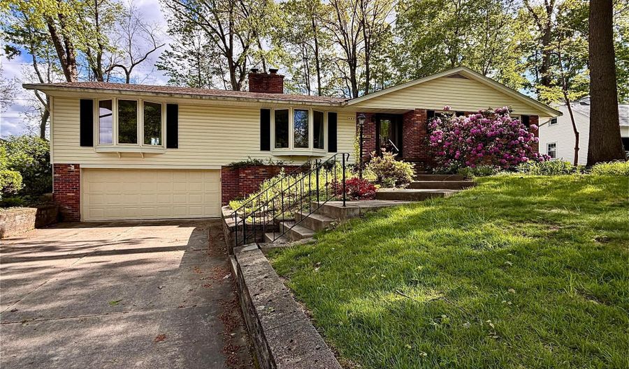 445 S Countryside Dr, Ashland, OH 44805 - 3 Beds, 2 Bath
