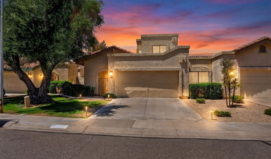 2642 N EL DORADO Pl, Chandler, AZ 85224 - 2 Beds, 3 Bath