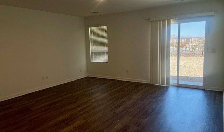 2435 Vista Del Oro, Bullhead City, AZ 86442 - 3 Beds, 2 Bath