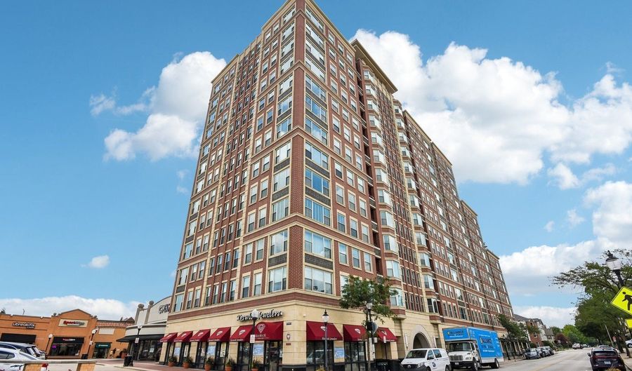 77 S Evergreen Ave 1204, Arlington Heights, IL 60005 - 2 Beds, 2 Bath