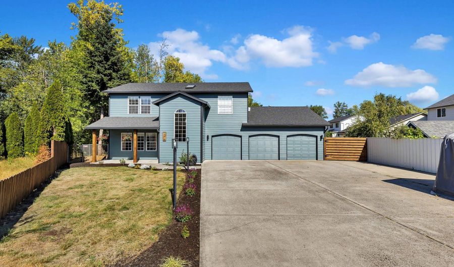 1019 SW 27TH Ct, Battle Ground, WA 98604 - 5 Beds, 4 Bath