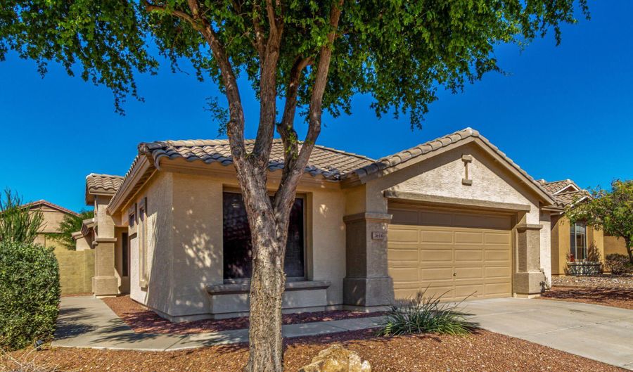 2614 W MEDINAH Way, Anthem, AZ 85086 - 3 Beds, 2 Bath