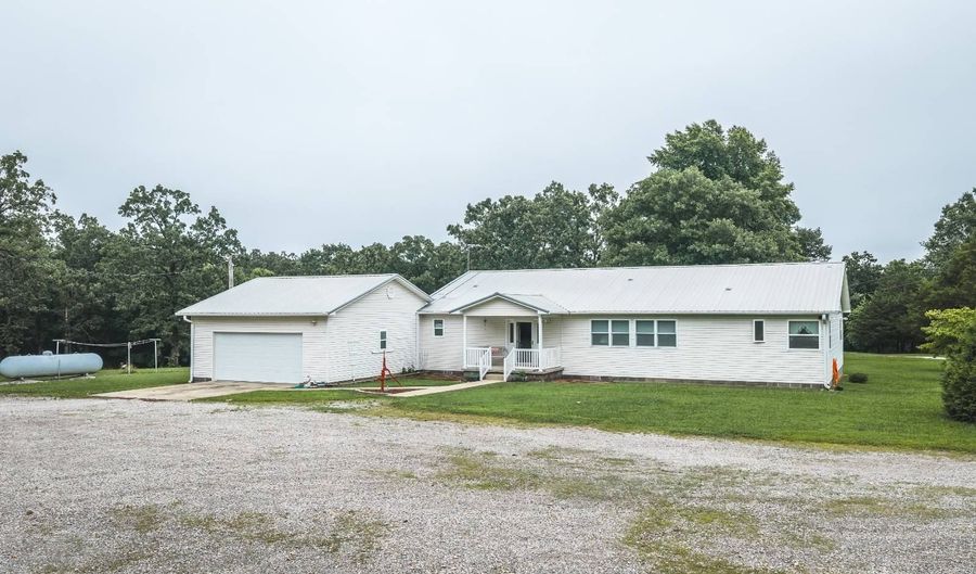 1569 Spider K Rd, Anderson, MO 64831 - 3 Beds, 2 Bath