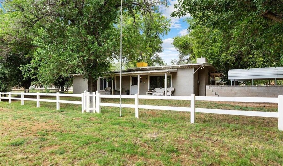 376 E Quarterhorse Ln, Camp Verde, AZ 86322 - 2 Beds, 2 Bath