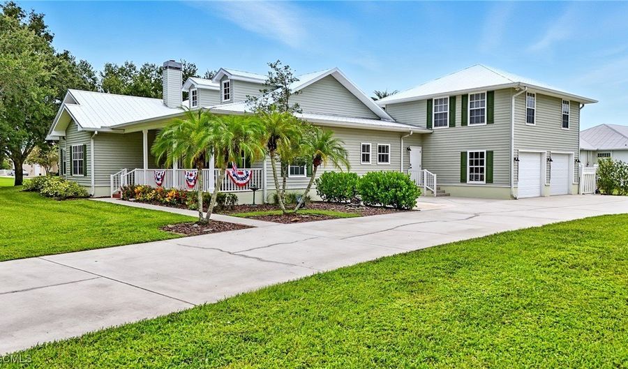 16300 Forest Mist Ct, Alva, FL 33920 - 5 Beds, 3 Bath