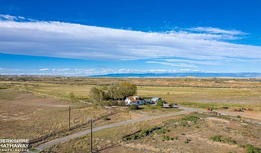 1281 Hwy 30, Basin, WY 82410 - 3 Beds, 1 Bath
