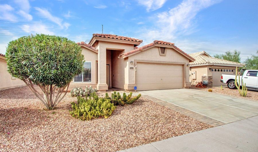 23087 W ARROW Dr, Buckeye, AZ 85326 - 3 Beds, 2 Bath