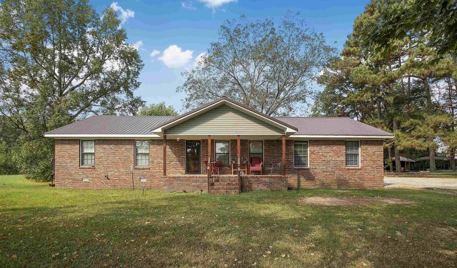 6981 Brashiers Chapel Rd, Arab, AL 35016 - 3 Beds, 2 Bath