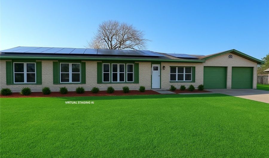 1918 S Commercial St, Aransas Pass, TX 78336 - 3 Beds, 2 Bath