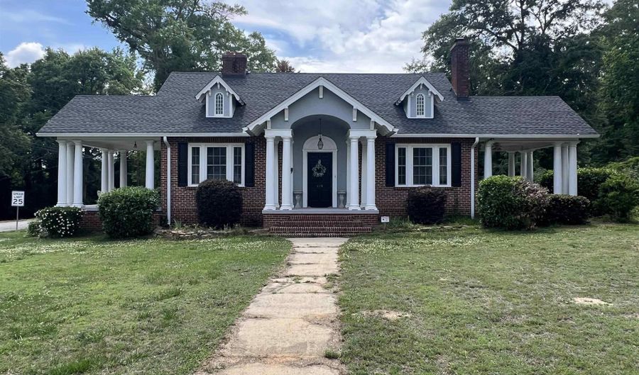 409 Brown Ave, Belton, SC 29627 - 4 Beds, 2 Bath