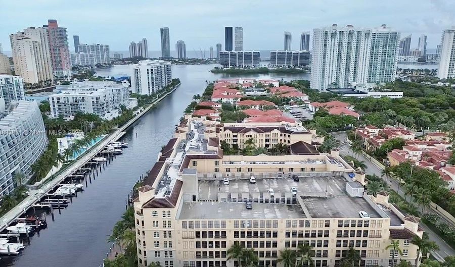 3001 NE 185th St 112, Aventura, FL 33180 - 2 Beds, 2 Bath