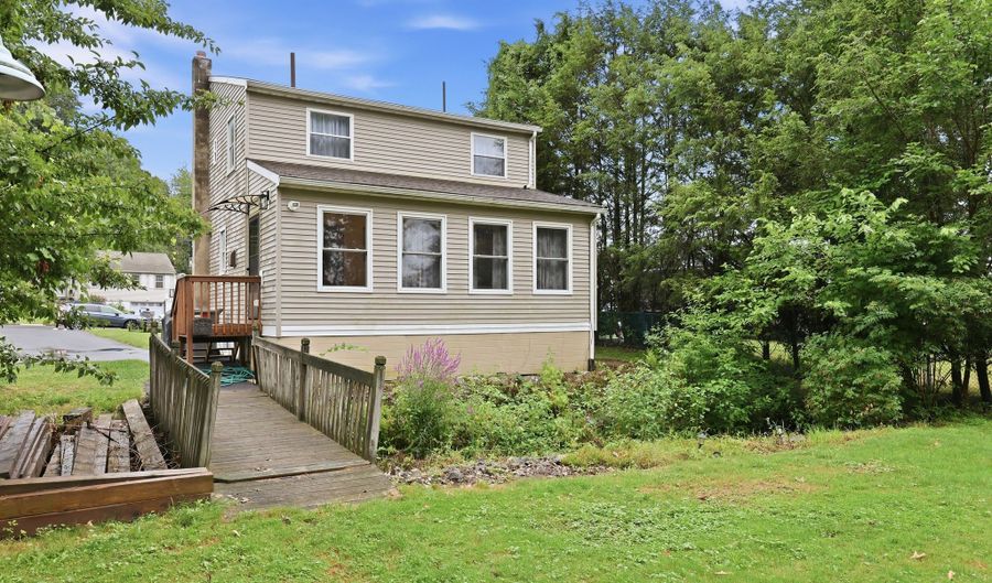 177 Beths Ave, Bristol, CT 06010 - 4 Beds, 2 Bath