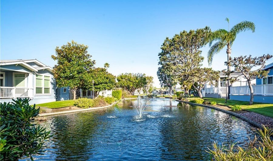 7205 Santa Barbara St, Carlsbad, CA 92011 - 3 Beds, 2 Bath