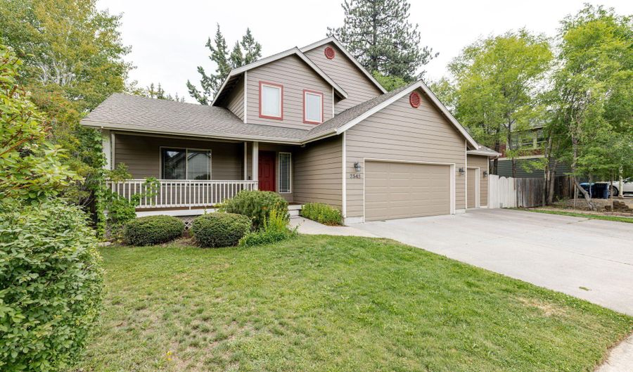 2542 NE Keats Dr, Bend, OR 97701 - 3 Beds, 3 Bath