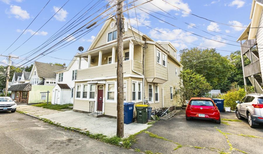 121 N State St, Ansonia, CT 06401 - 7 Beds, 3 Bath