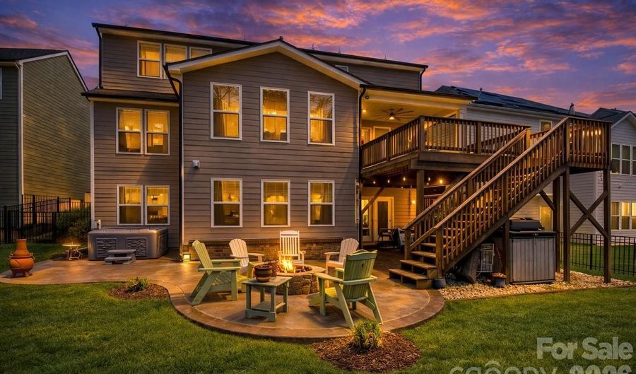 234 Boxelder Rd, Clover, SC 29710 - 6 Beds, 5 Bath